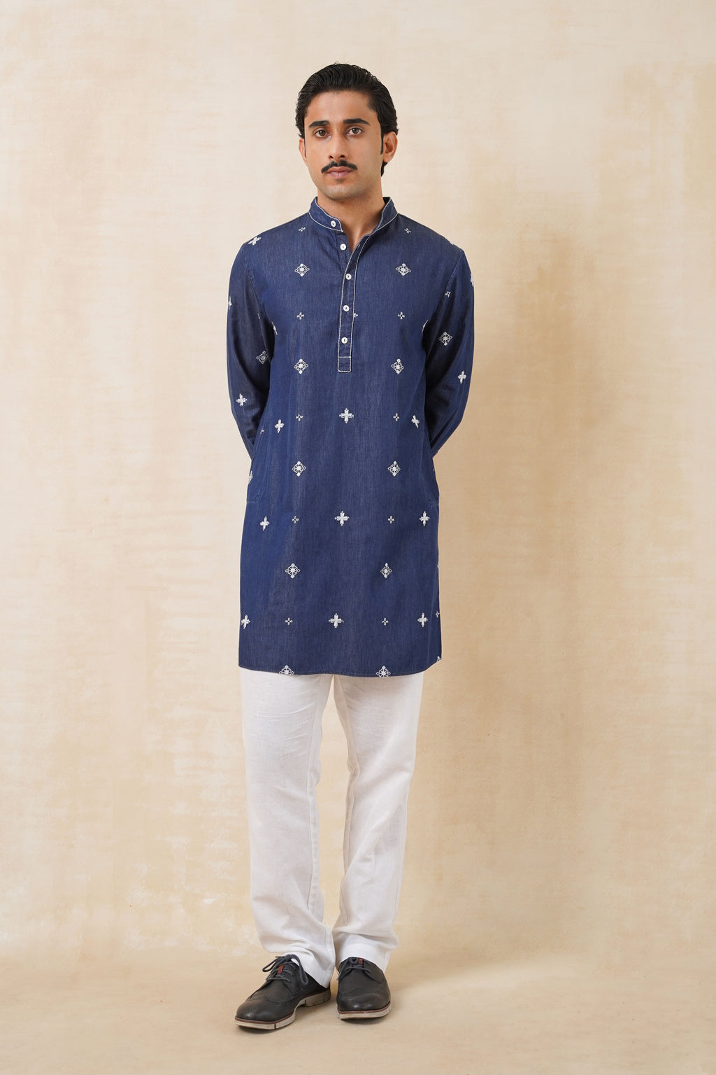 SHORT DENIM EMB.KURTA SET DARK INDIGO